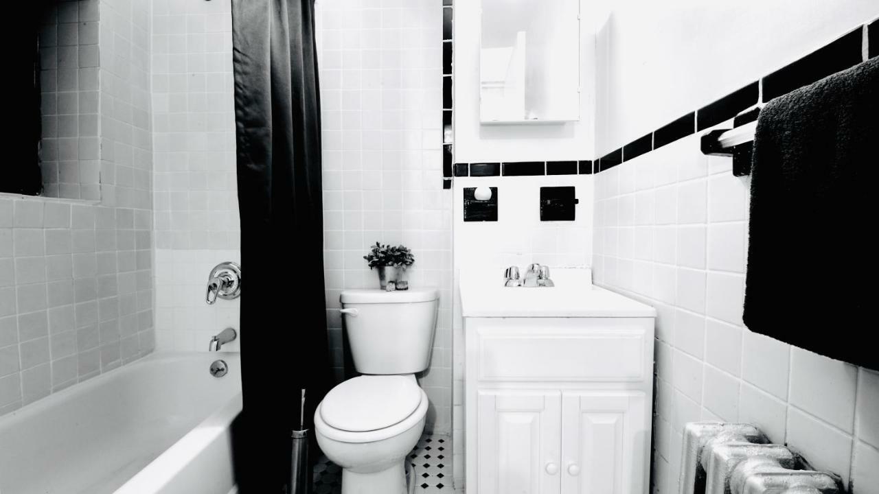 Times Square Manhattan - Private Room In 2 Bedroom Apartment New York Exteriör bild